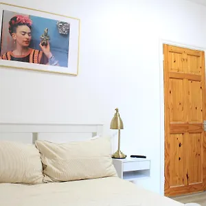 modern-flat-15-min-to-central.brighton-hotels-england.com/
